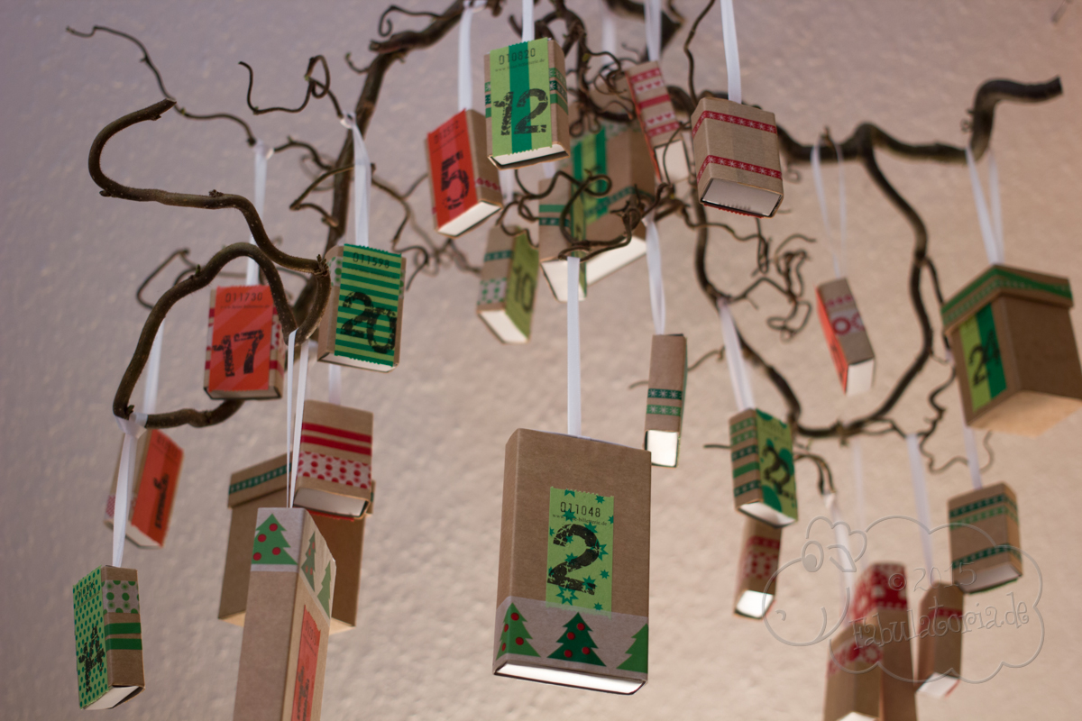 Adventskalender DIY mit Streichholzschachteln und Wertmarken