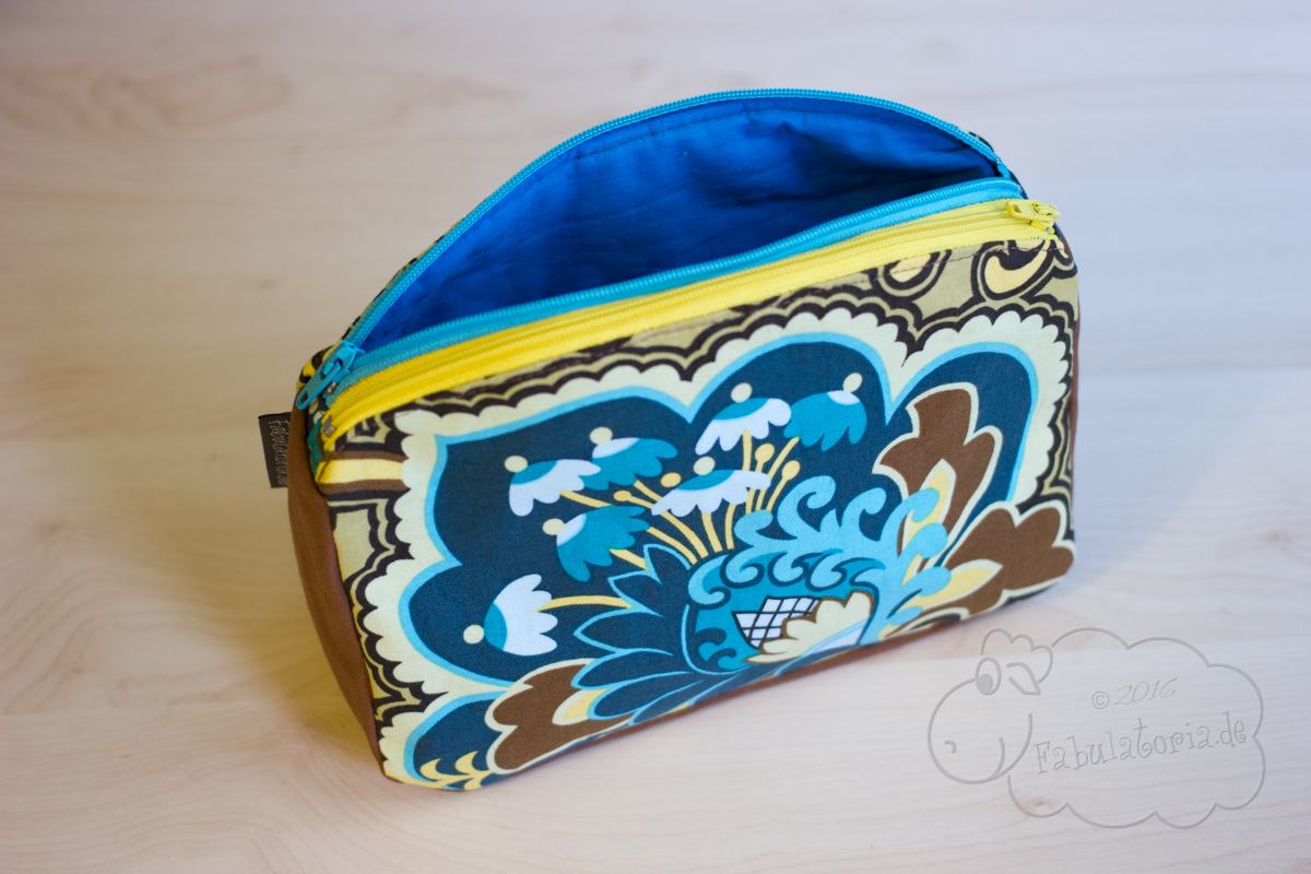 Sew Sweetness Blogtour – Tudor Bag und Filigree Double-Zip Pouch